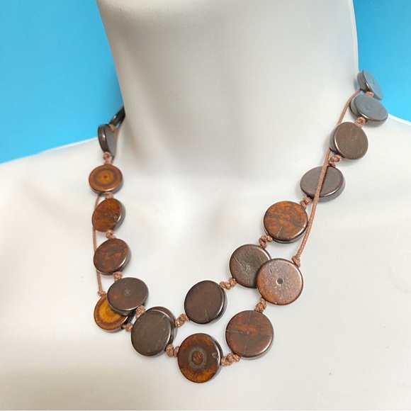 NY & Co Wood Disc Beads Boho Cord Hand Knot Necklace - Picture 4 of 7